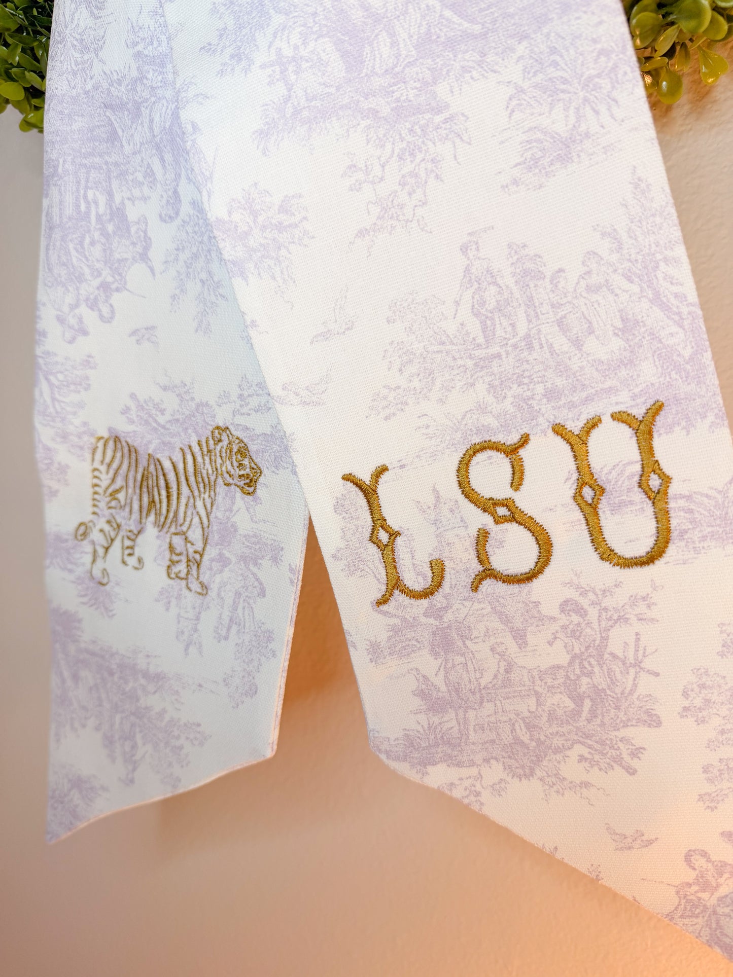 LSU wreath sash